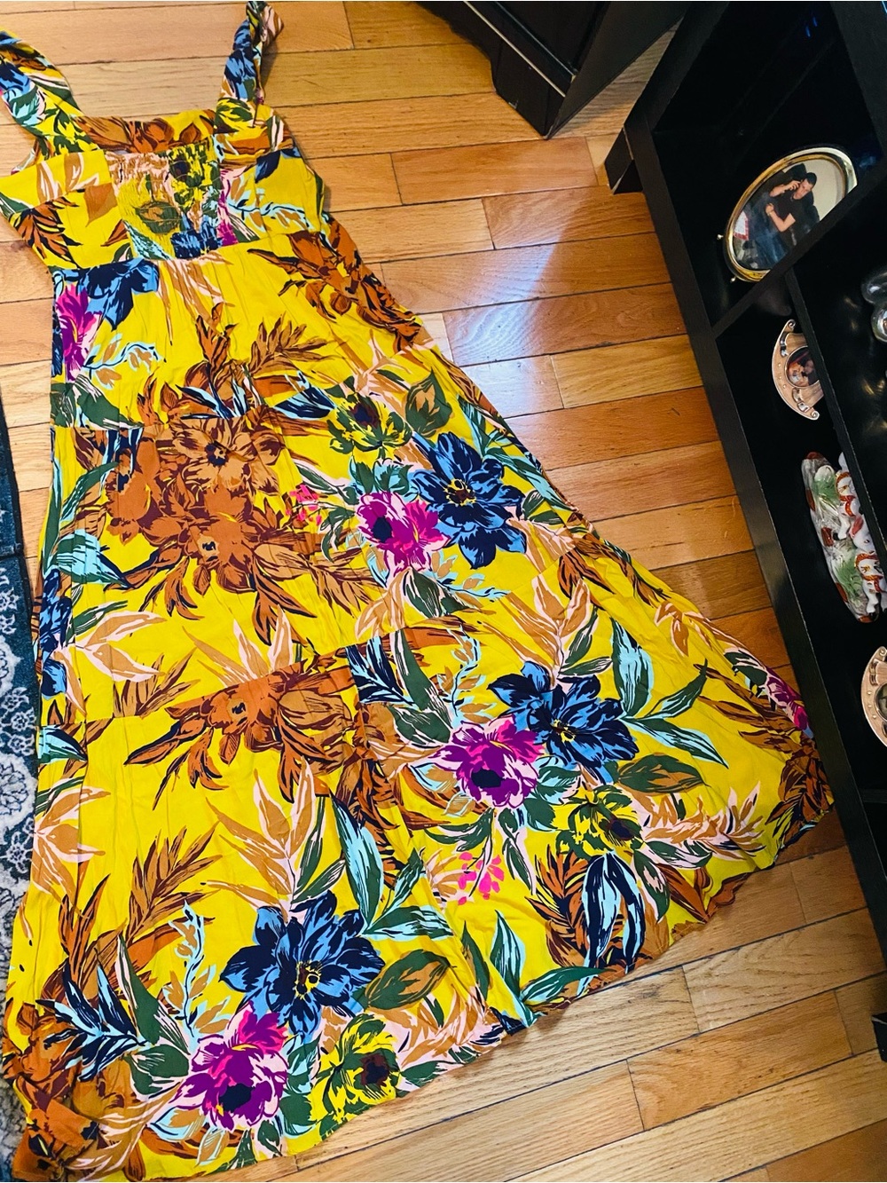 Vince Camuto Yellow Tropical Floral Maxi Dress
